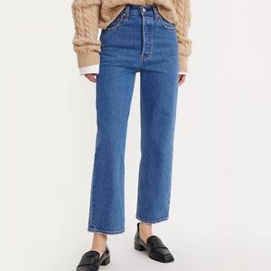 Levi’s Ribcage Straight High Rise Ankle Jeans Sz 31